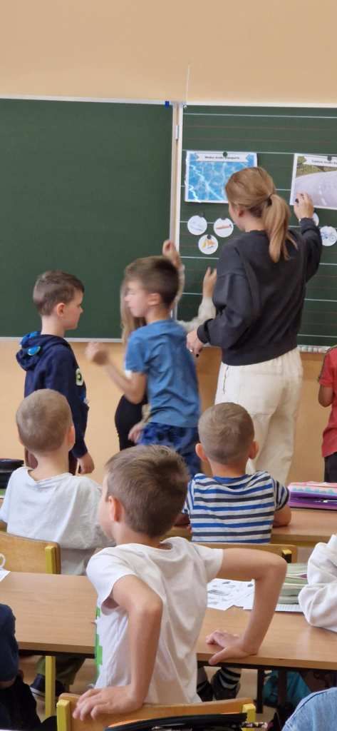 Zdjęcie: Mądre Sówki na prawdziwej lekcji w szkole