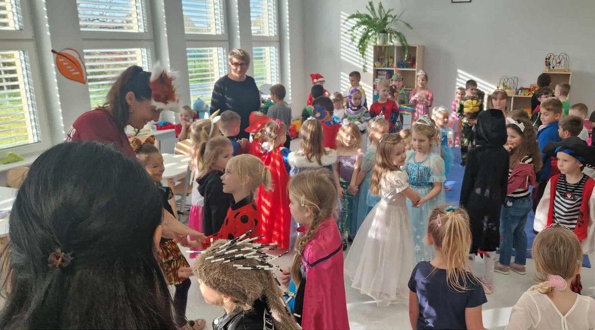 Zdjęcie: Dzień Postaci z Bajek- Skrzaty, Wiewiórki, Muchomorki