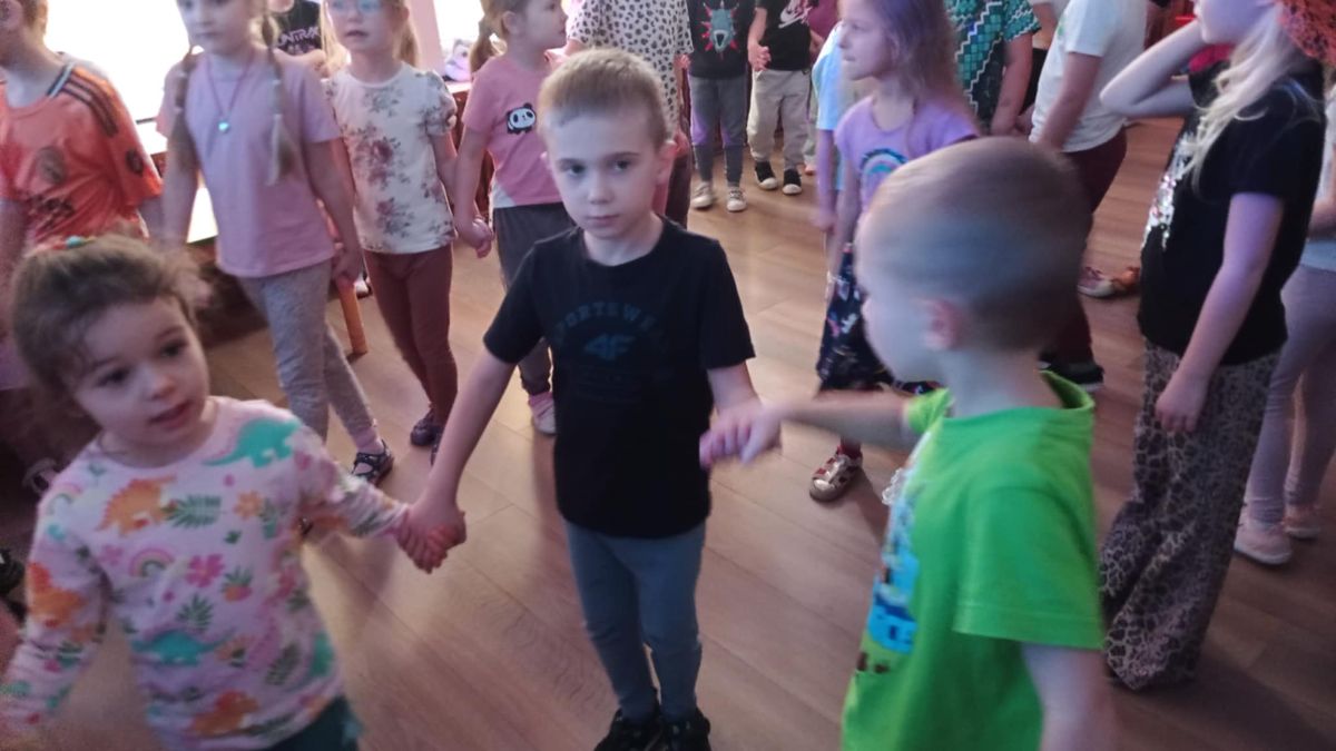 Zdjęcie: Andrzejkowe wróżby w grupie Pszczółek