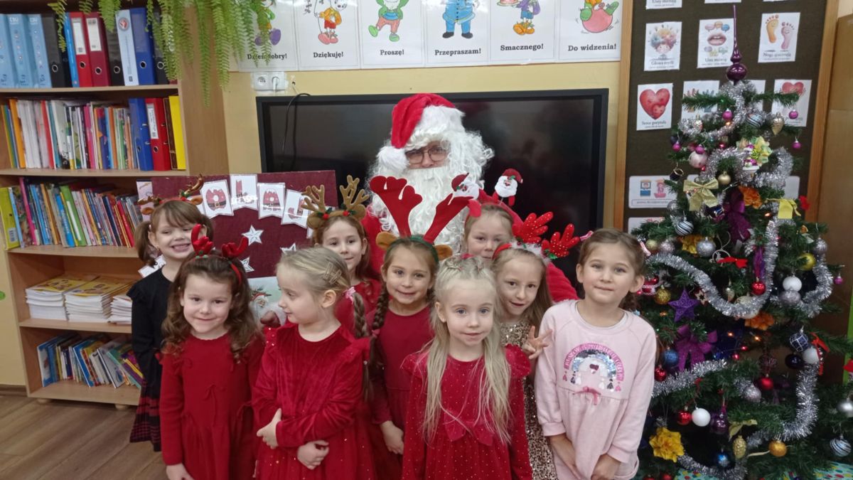 Zdjęcie: A Mikołaj pędzi, a Mikołaj gna... do Pszczółek