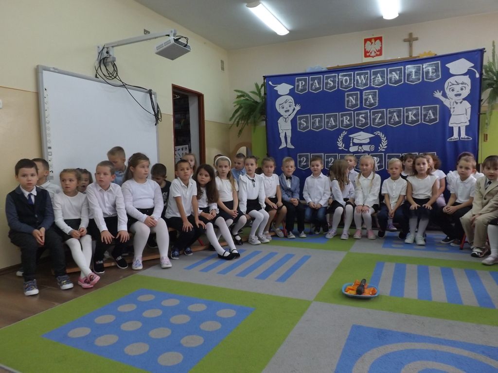 Galeria zdjęć: Pasowanie na Starszaka